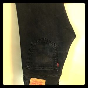 Levi’s 501. Semi vintage black jeans